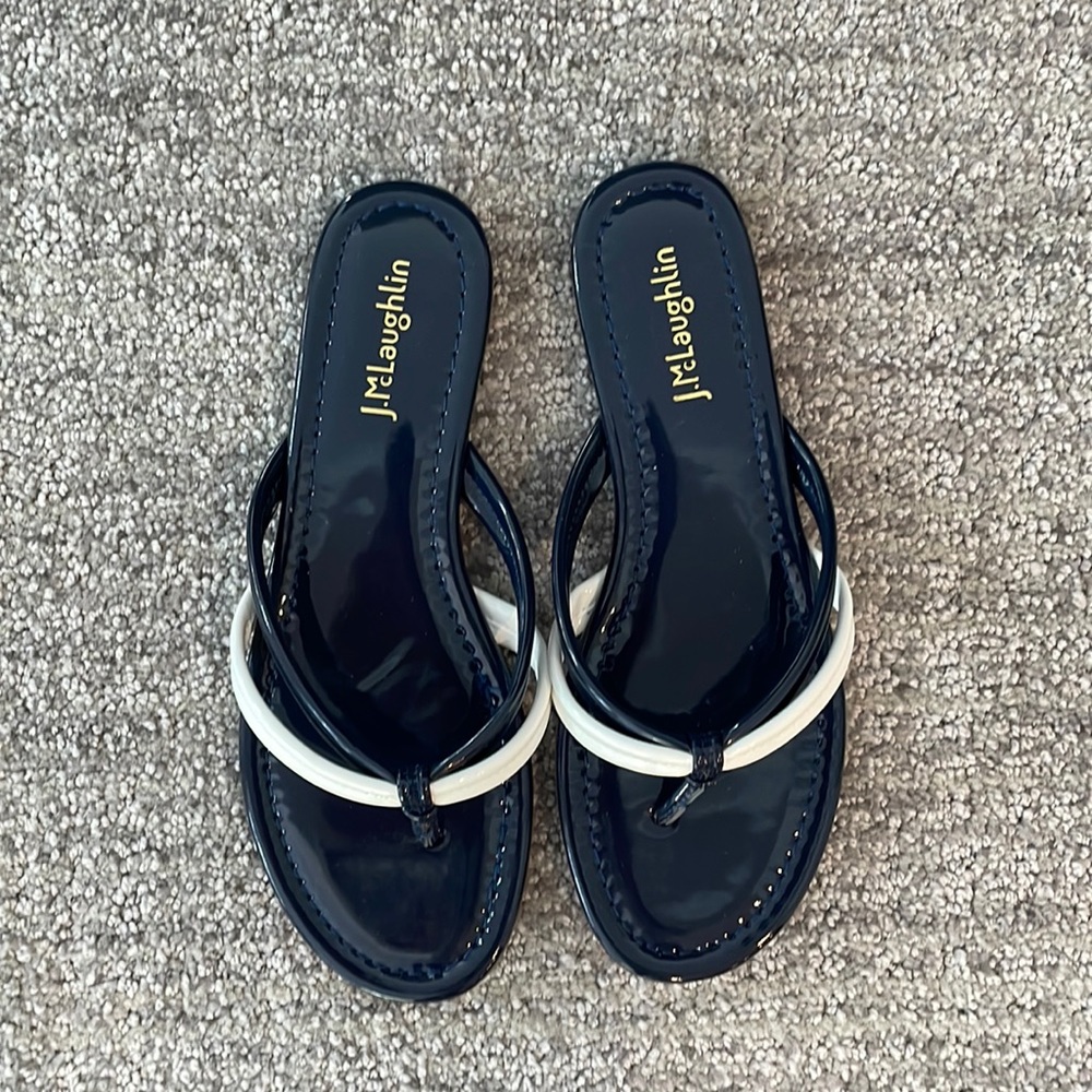 Women’s J. McLaughlin Caitlin Patent Leather Sandal Navy/White Size 8 NEW